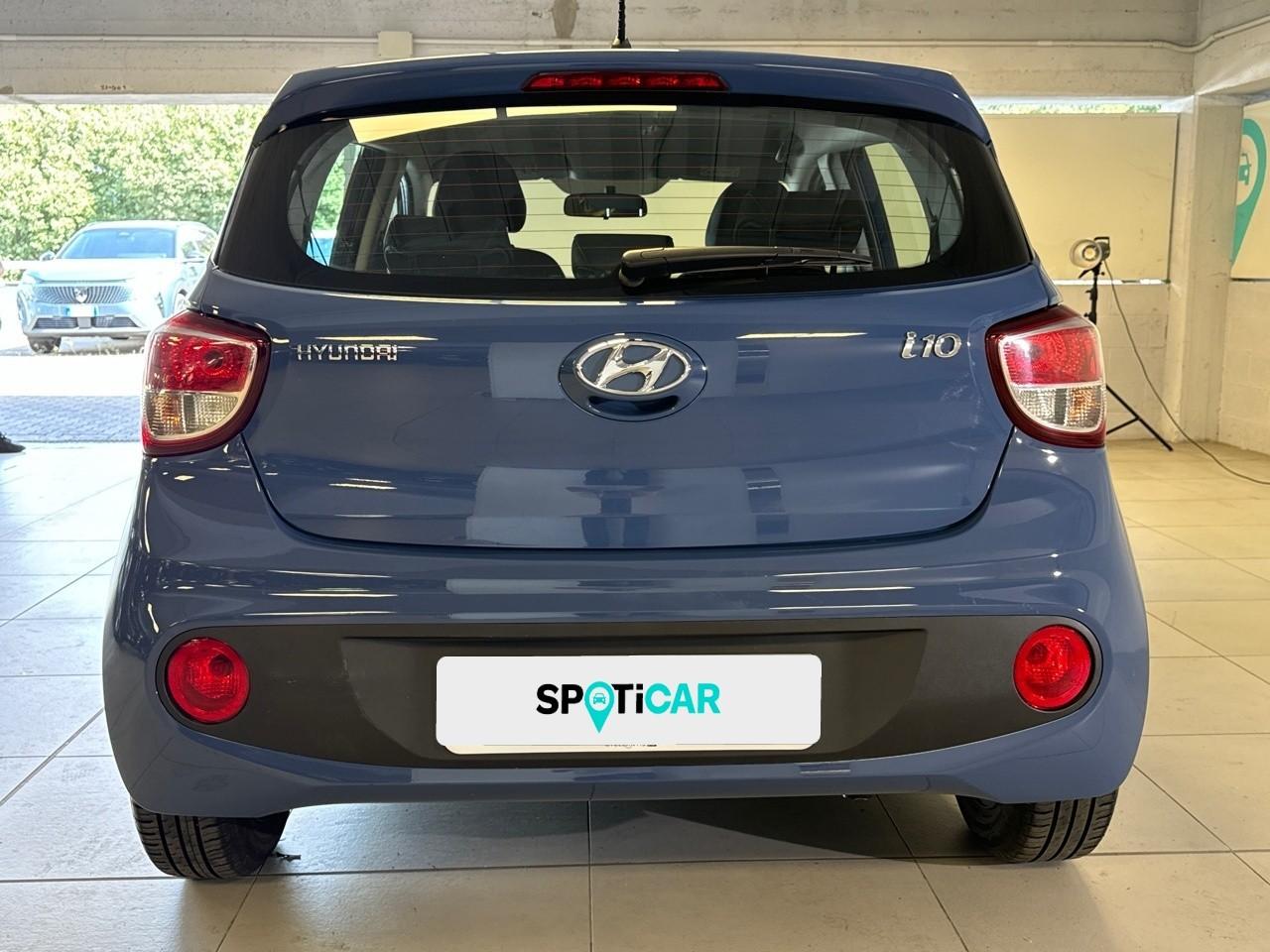 Hyundai Hyundai I10 usata, con conness.dispositivi est.intrattenimento include ingresso aux anteriore e include porta usb anteriore