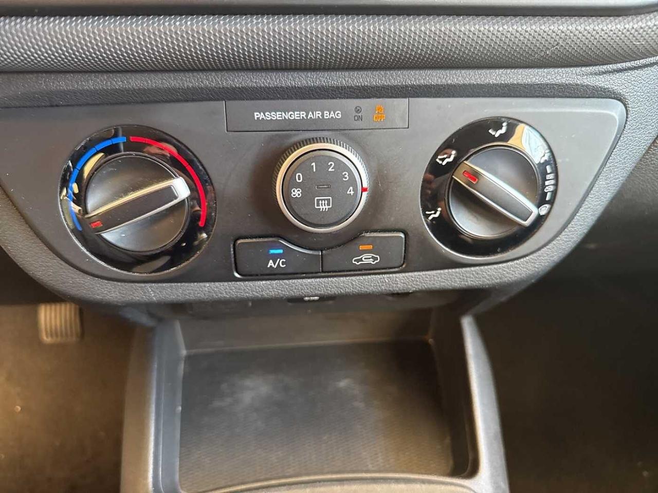 Hyundai Hyundai I10 usata, con clima automatico