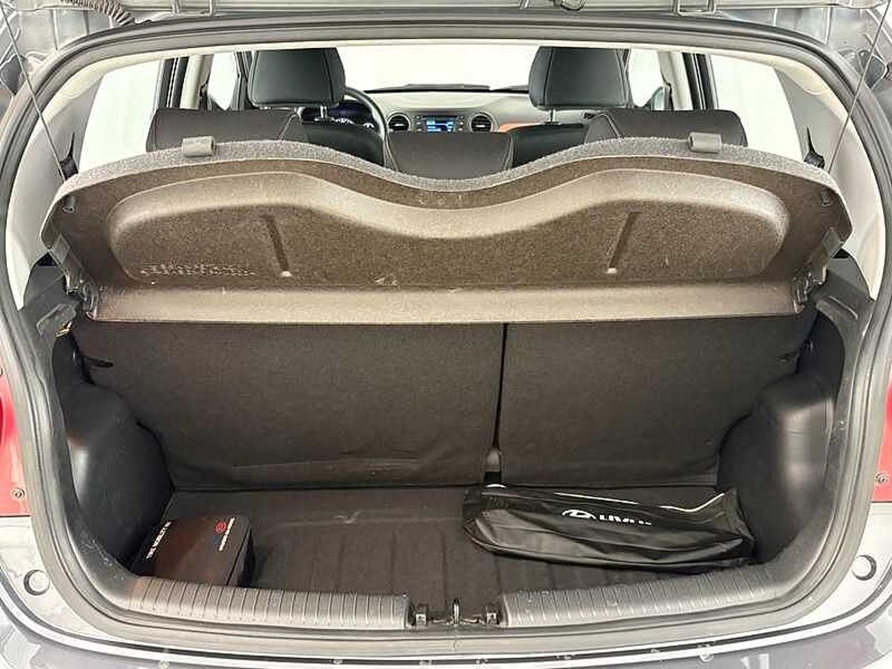 Hyundai Hyundai I10 usata, con 5 sedili
