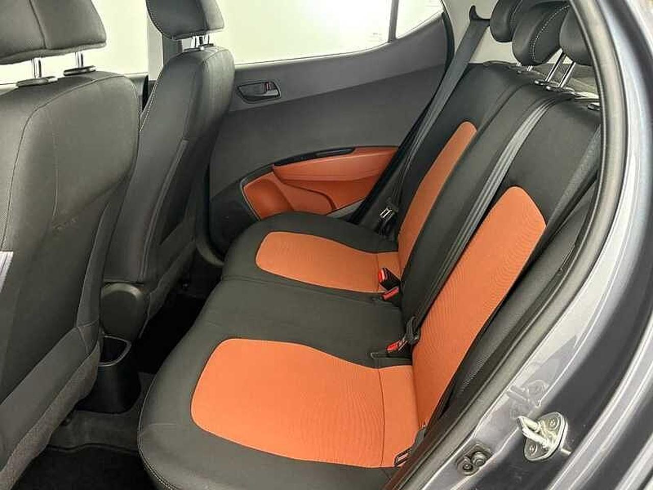 Hyundai Hyundai I10 usata, con tessuto