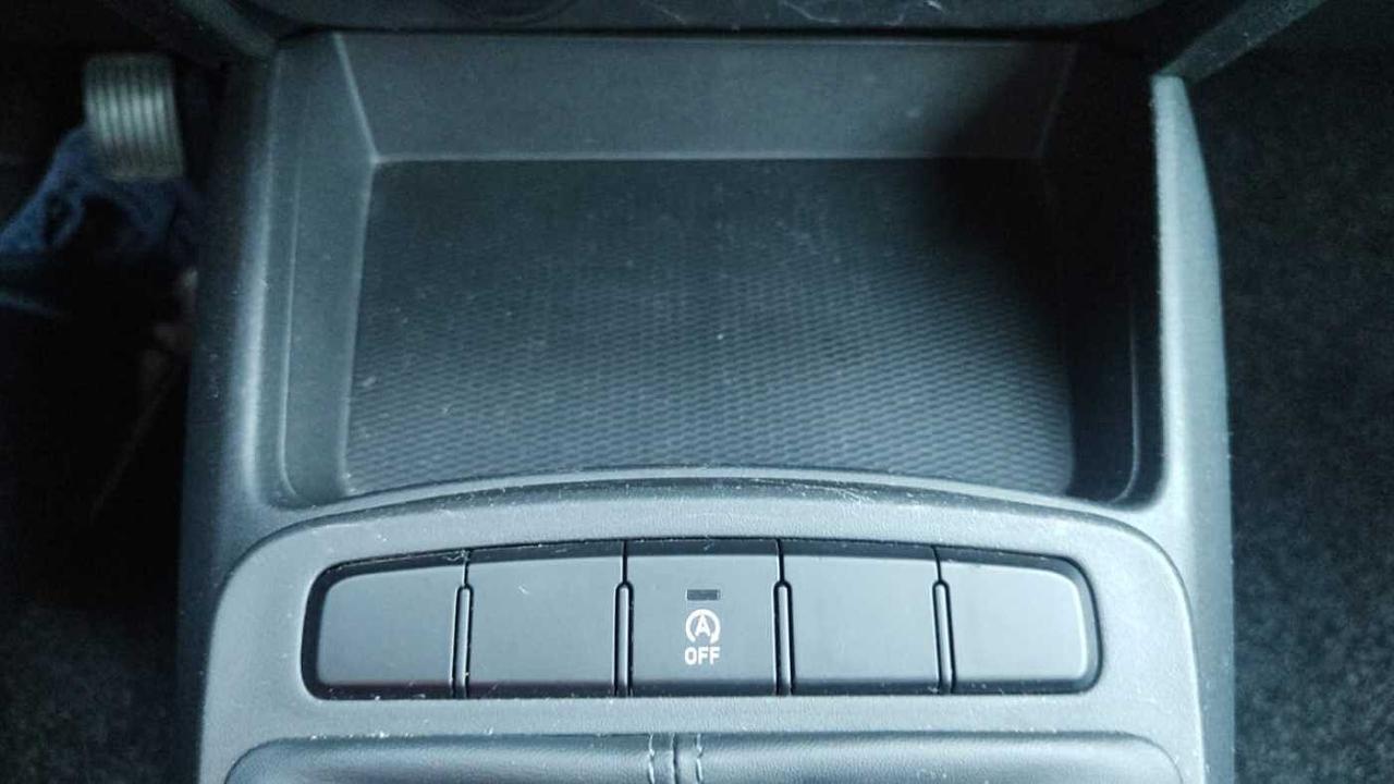 Hyundai Hyundai I10 usata 16