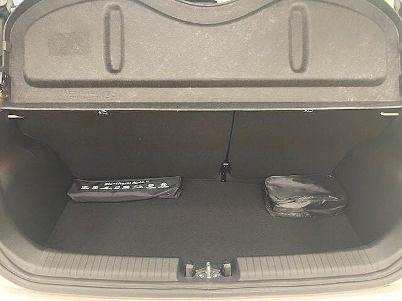 Hyundai Hyundai I10 usata 9