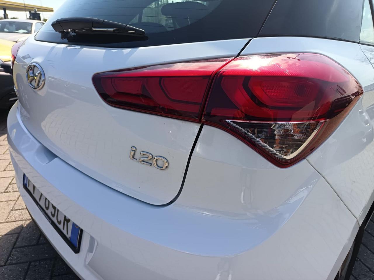 Hyundai Hyundai I20 usata 9
