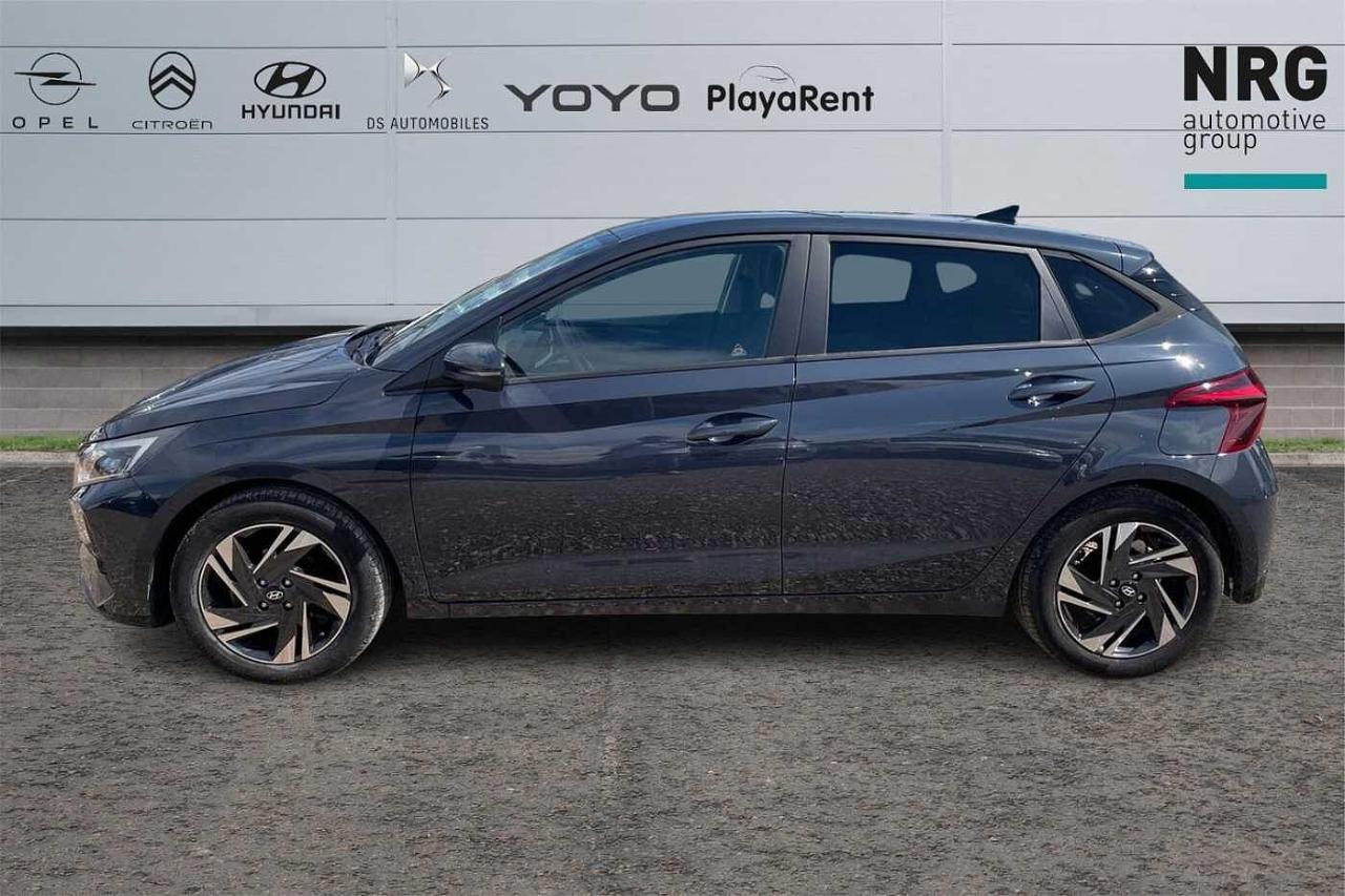 Hyundai Hyundai I20 usata, con caricatore wireless per smartphone