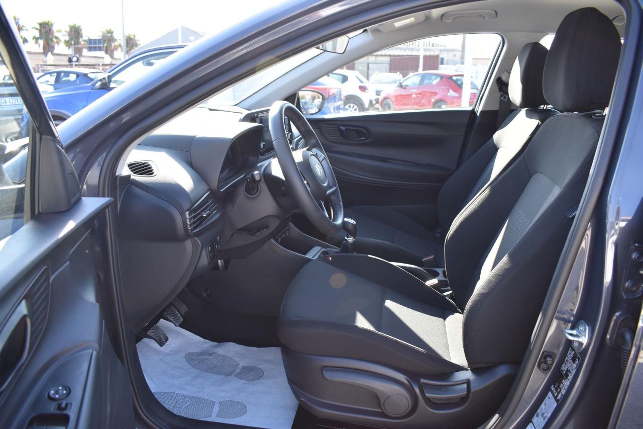 Hyundai Hyundai I20 usata, con alzacristalli elettrici