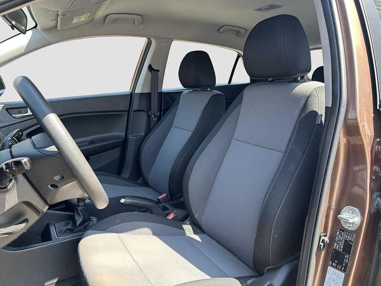 Hyundai Hyundai I20 usata, con 4x Airbag (fontali + laterali)