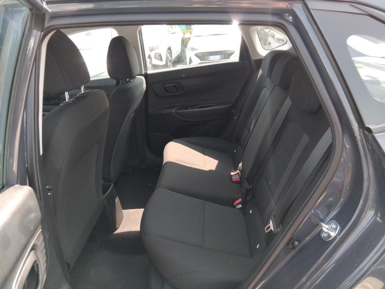 Hyundai Hyundai I20 usata, con alzacristalli elettrici