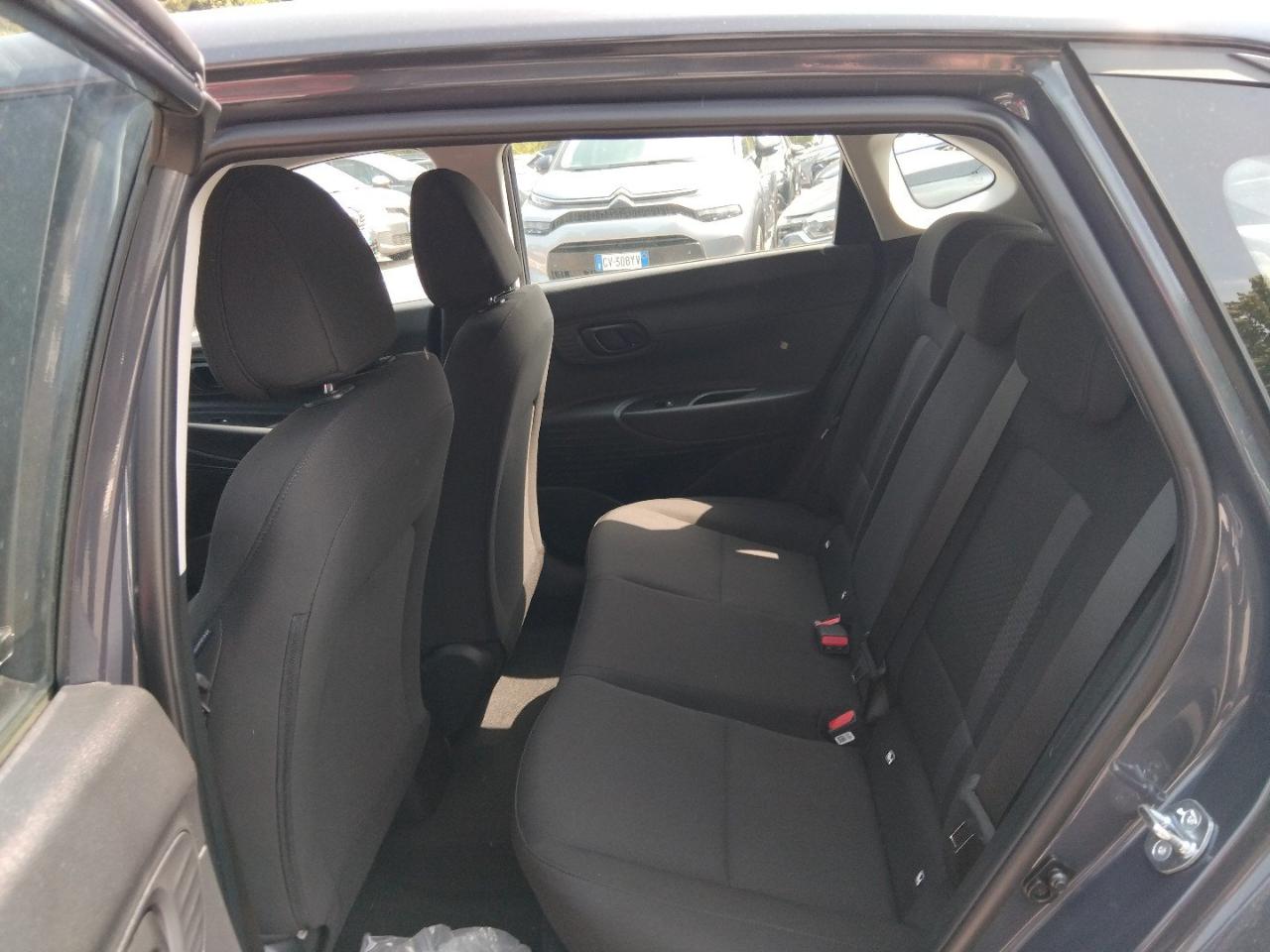 Hyundai Hyundai I20 usata, con cerchi in lega