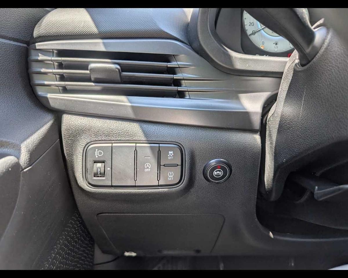 Hyundai Hyundai I20 usata, con assistente di corsia