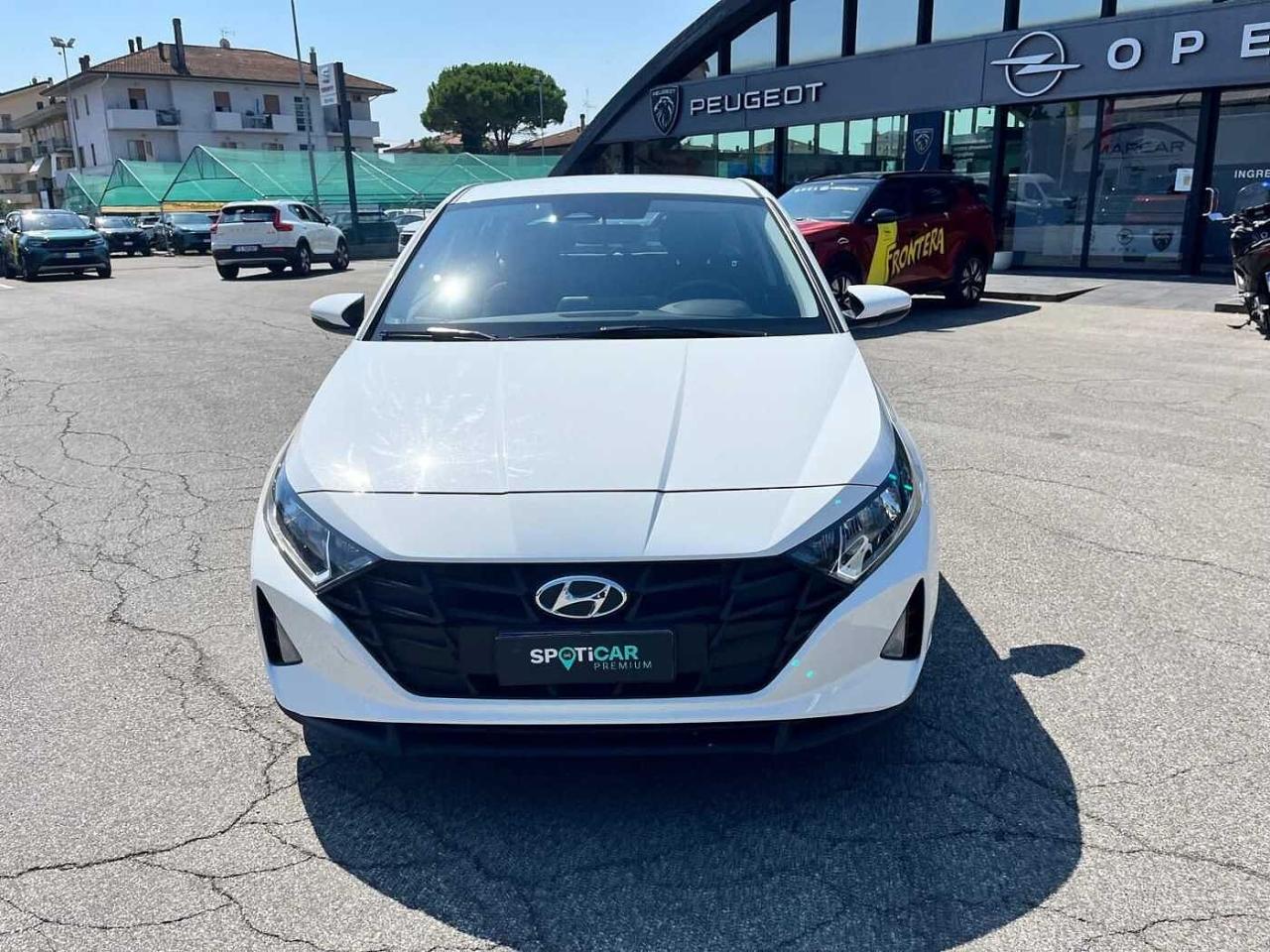 Hyundai Hyundai I20 usata, con alzacristalli elettrici anteriori e posteriori