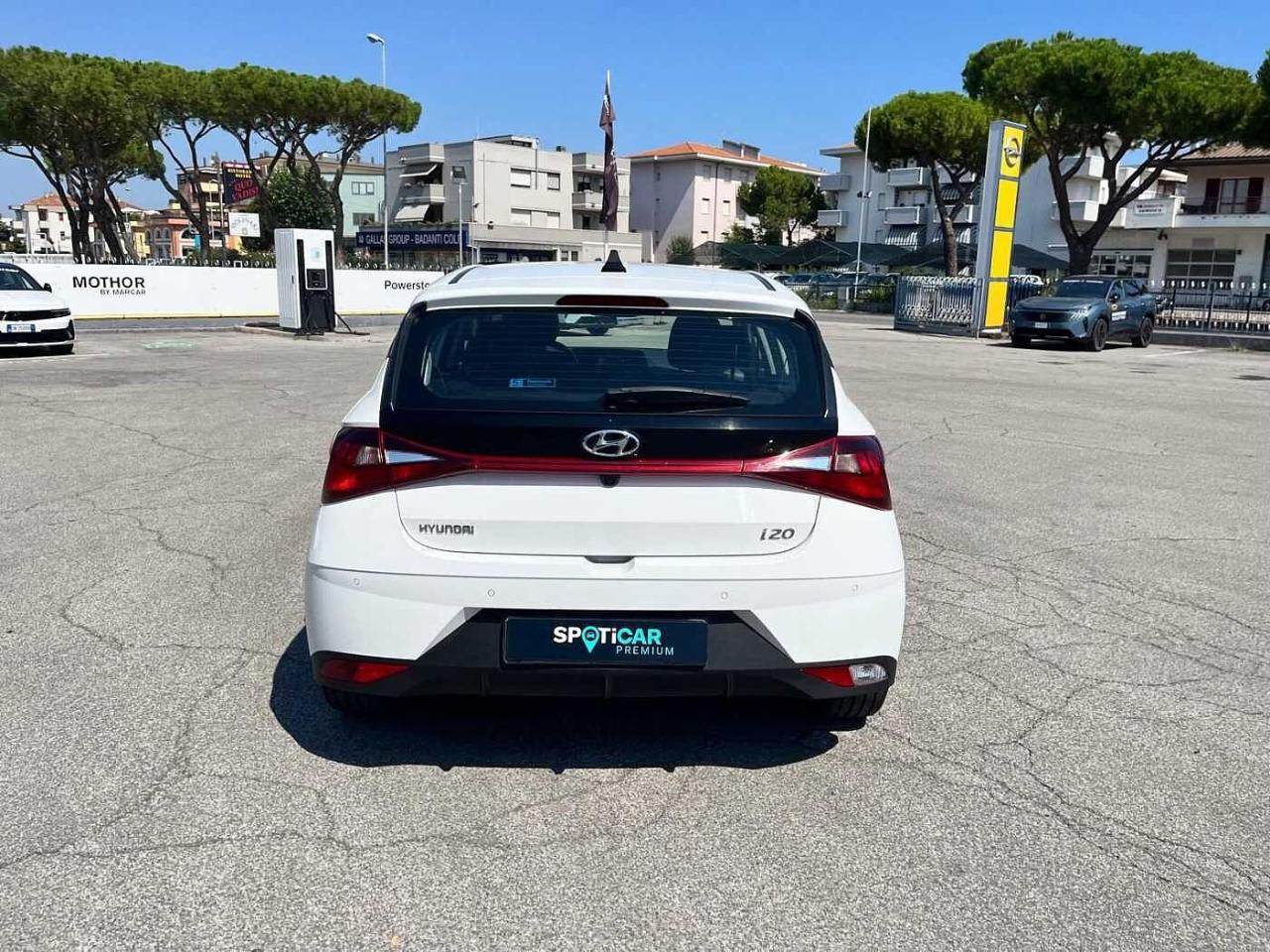 Hyundai Hyundai I20 usata, con caricatore wireless per smartphone