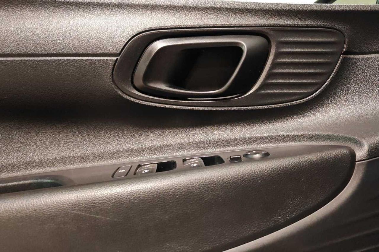 Hyundai Hyundai I20 usata, con Caricabatterie di bordo da 11 kW