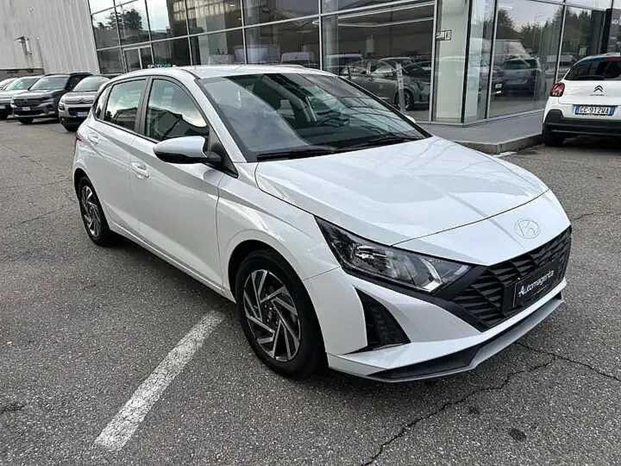 Hyundai Hyundai I20 I20 1.2 Benzina 84cv CONNECTLINE USATO GARANTITO