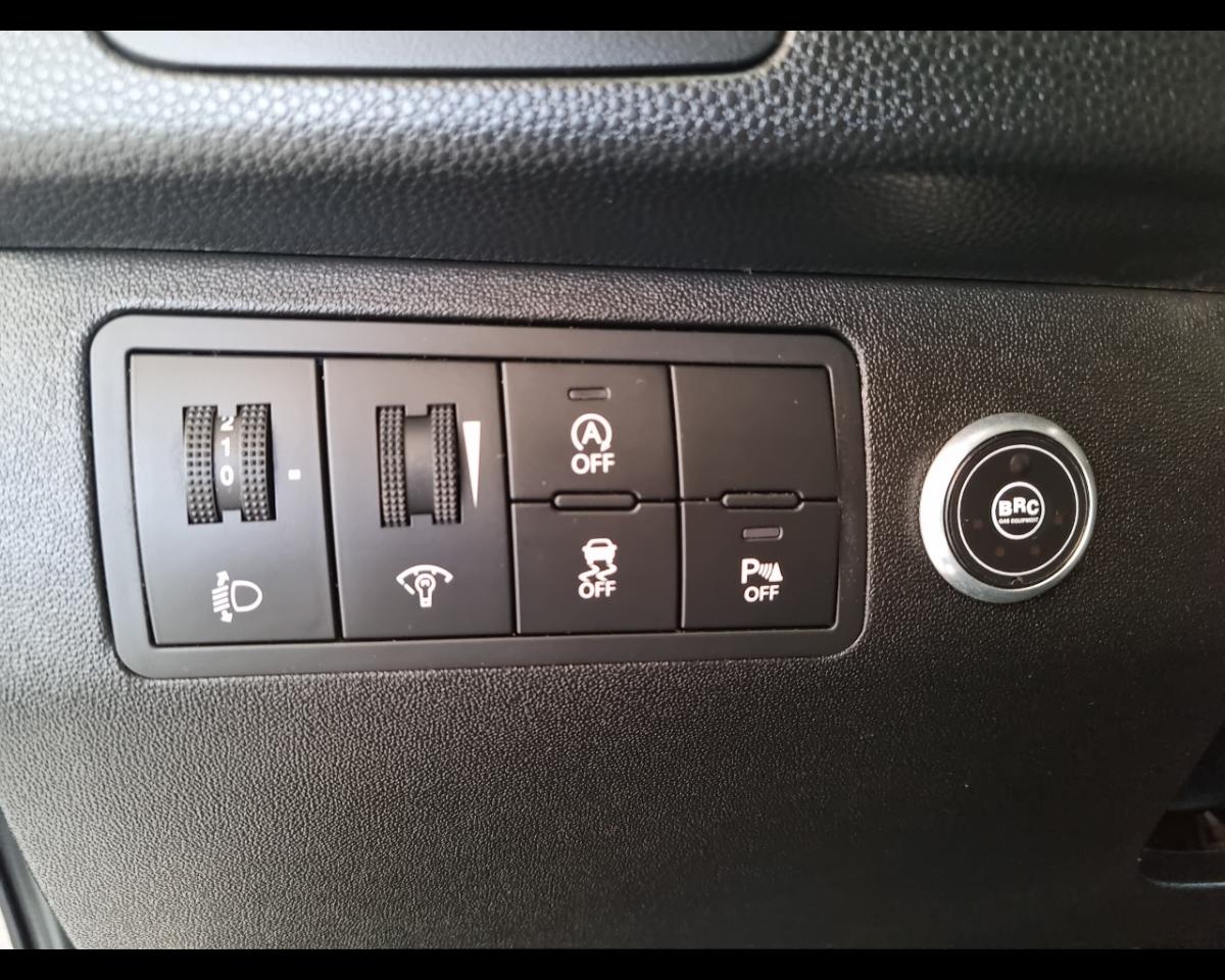 Hyundai Hyundai IX20 usata, con computer di bordo
