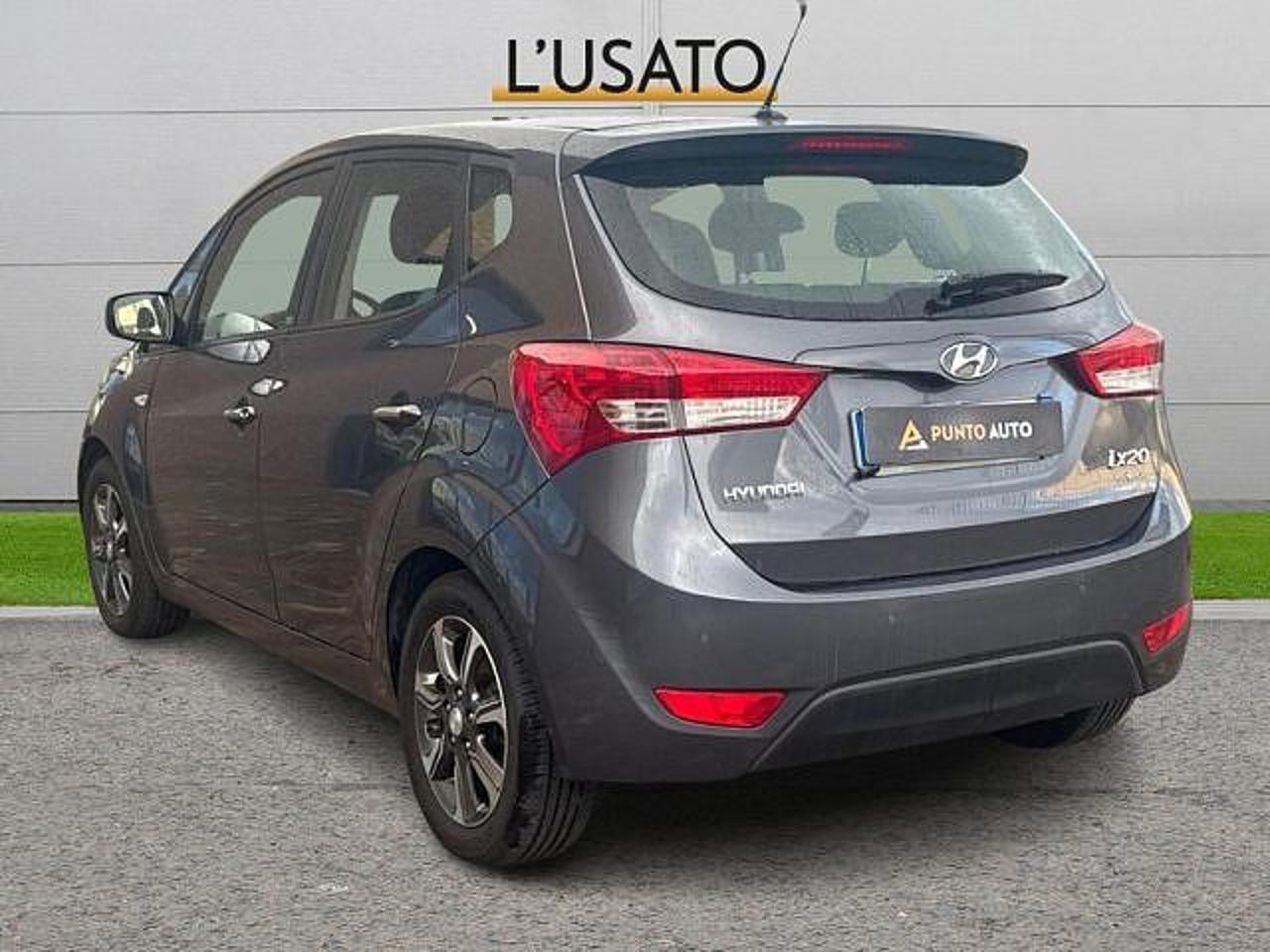 Hyundai Hyundai IX20 usata, con assistenza alla frenata