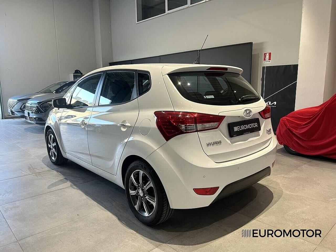 Hyundai Hyundai IX20 usata, con tpms - sistema monitoraggio pressione pneumatici