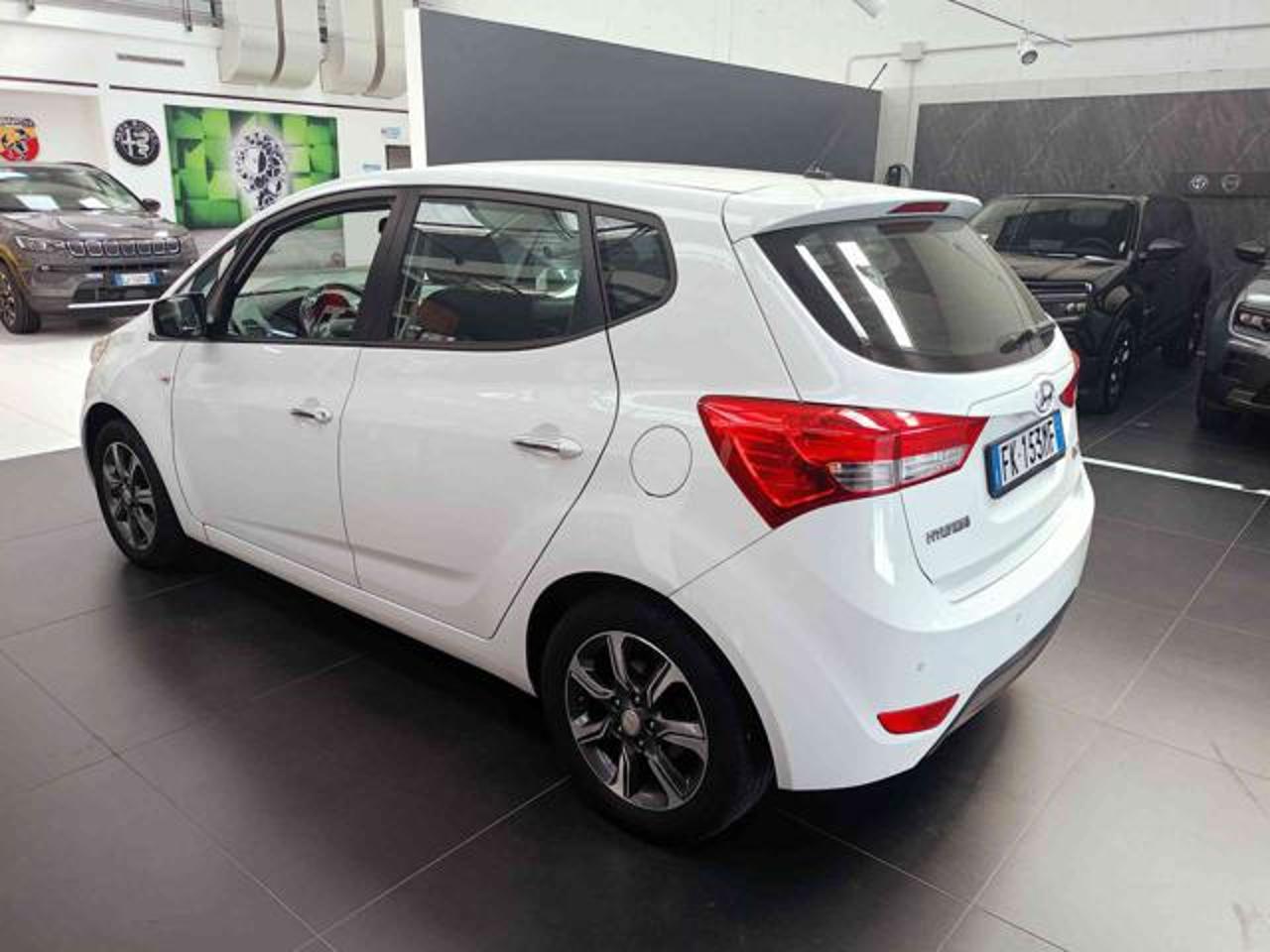 Hyundai Hyundai IX20 usata 10