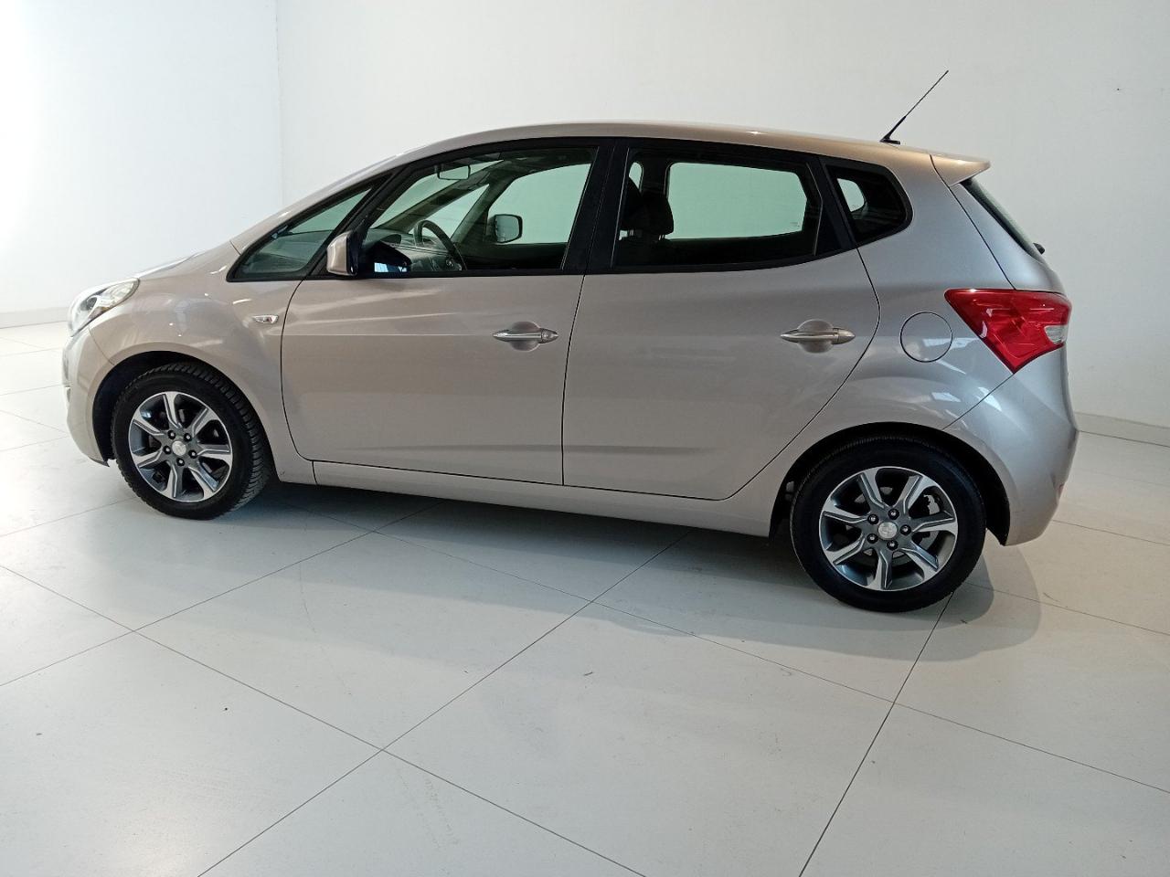 Hyundai Hyundai IX20 usata 17