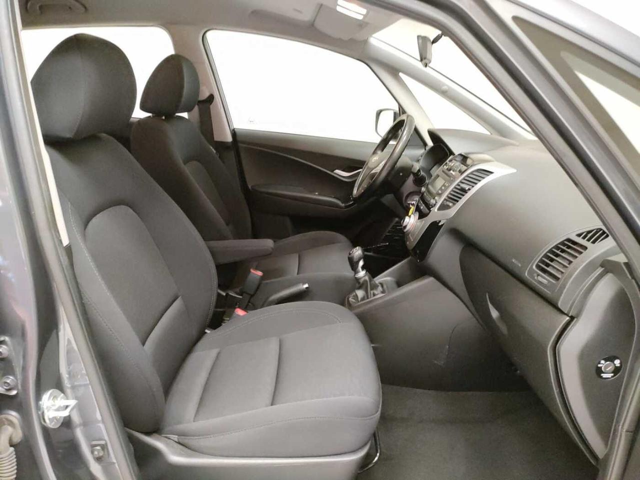 Hyundai Hyundai IX20 usata, con portabagagli elettrico