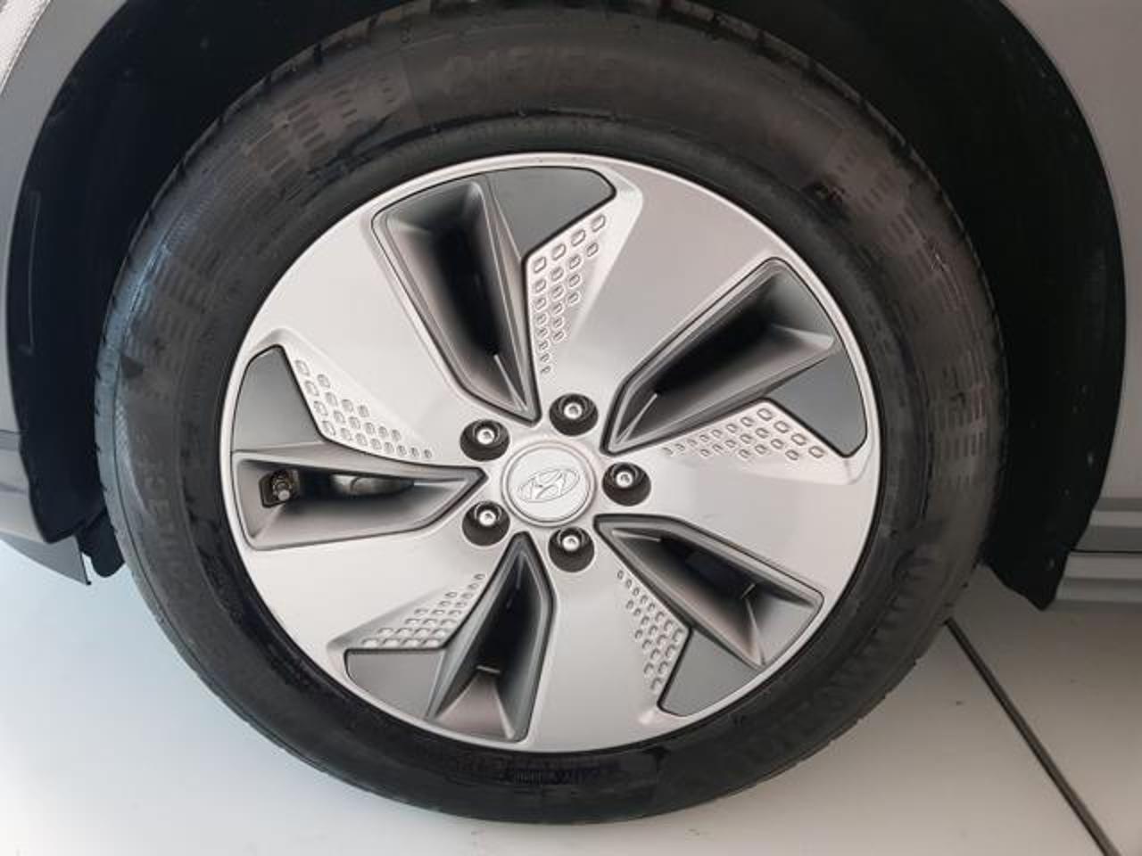 Hyundai Hyundai Kona usata, con climatizzatore