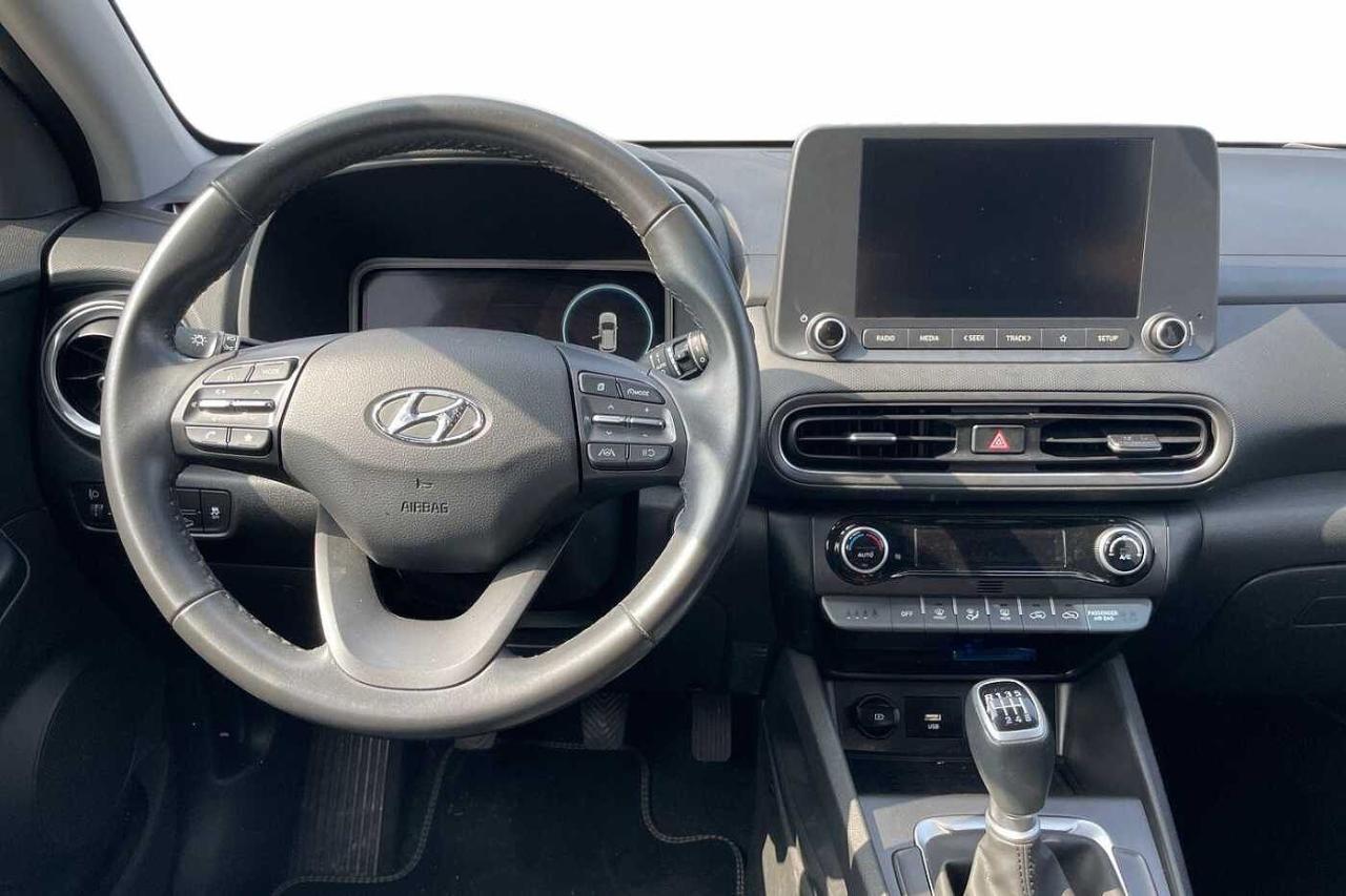Hyundai Hyundai Kona usata, con 6 marce