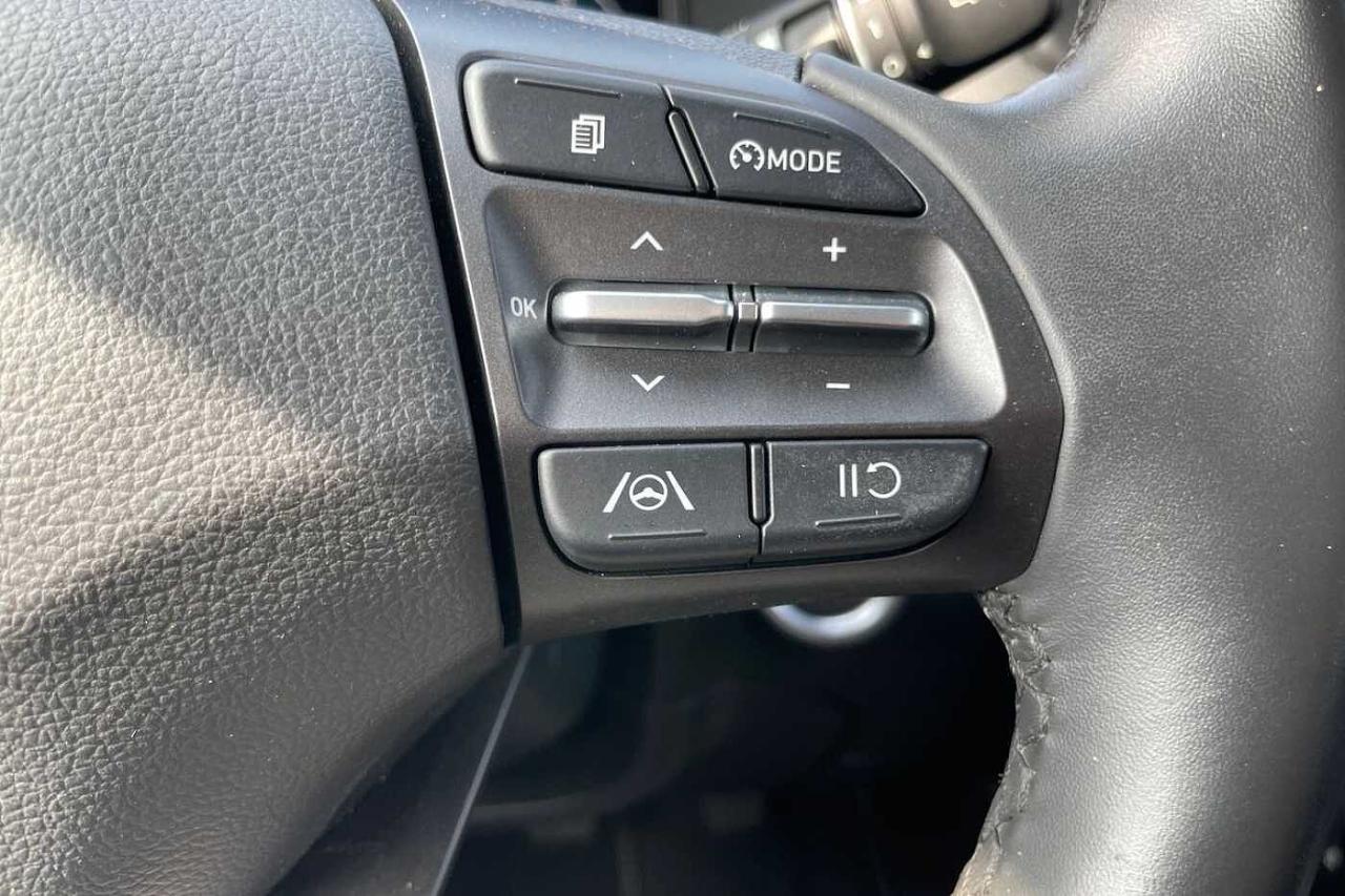 Hyundai Hyundai Kona usata, con ambient light