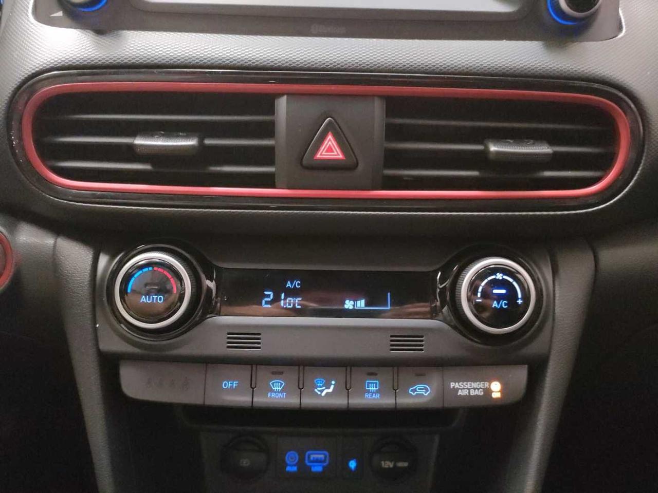 Hyundai Hyundai Kona usata, con antenna satellitare