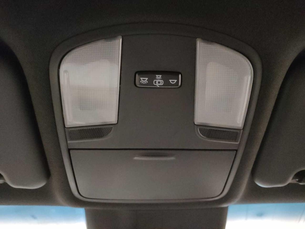 Hyundai Hyundai Kona usata, con assistente alle frenate di emergenza