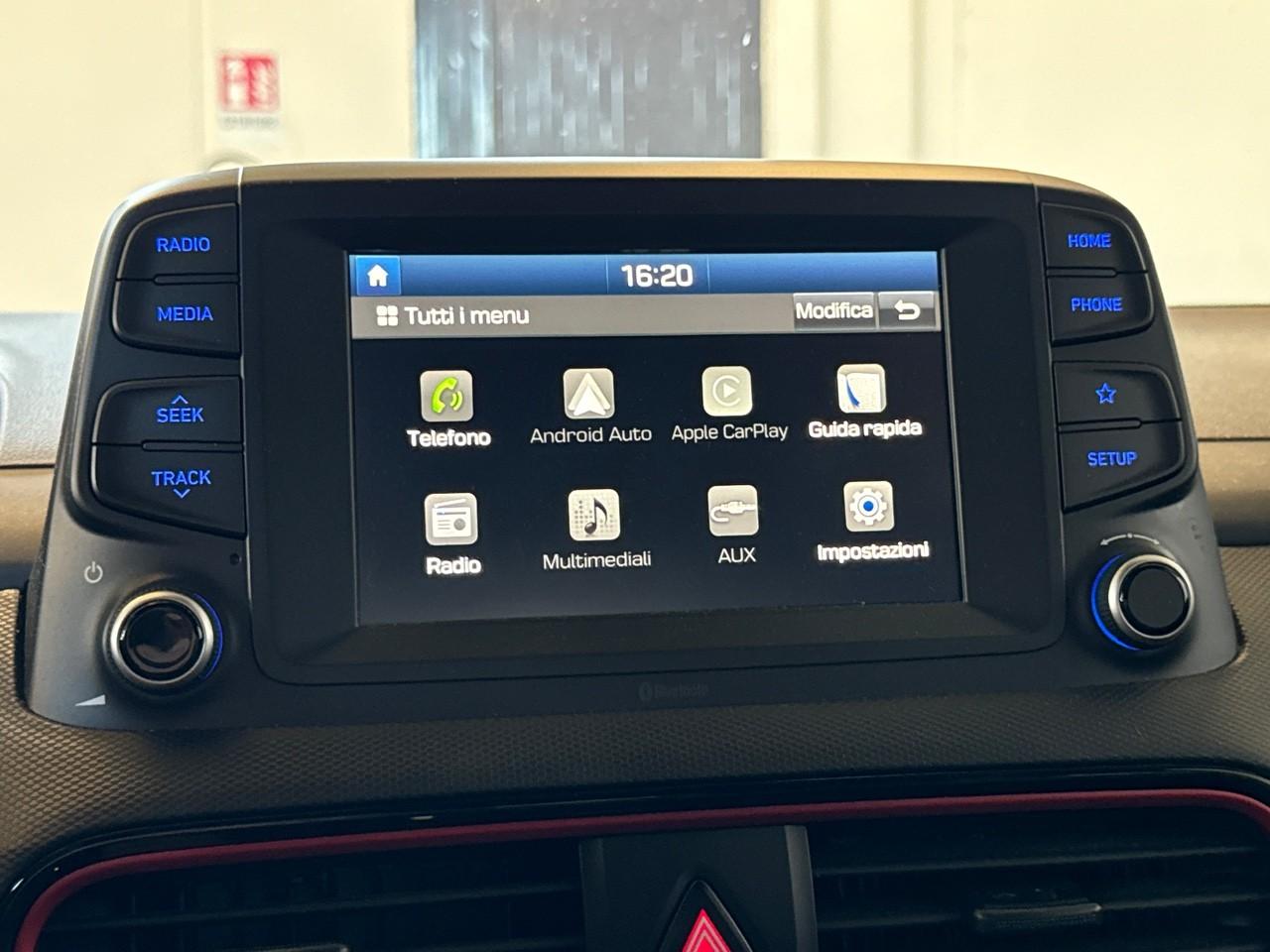 Hyundai Hyundai Kona usata, con airbag anteriore conducente, airbag anteriore passeggero con interrutore di disattivazione