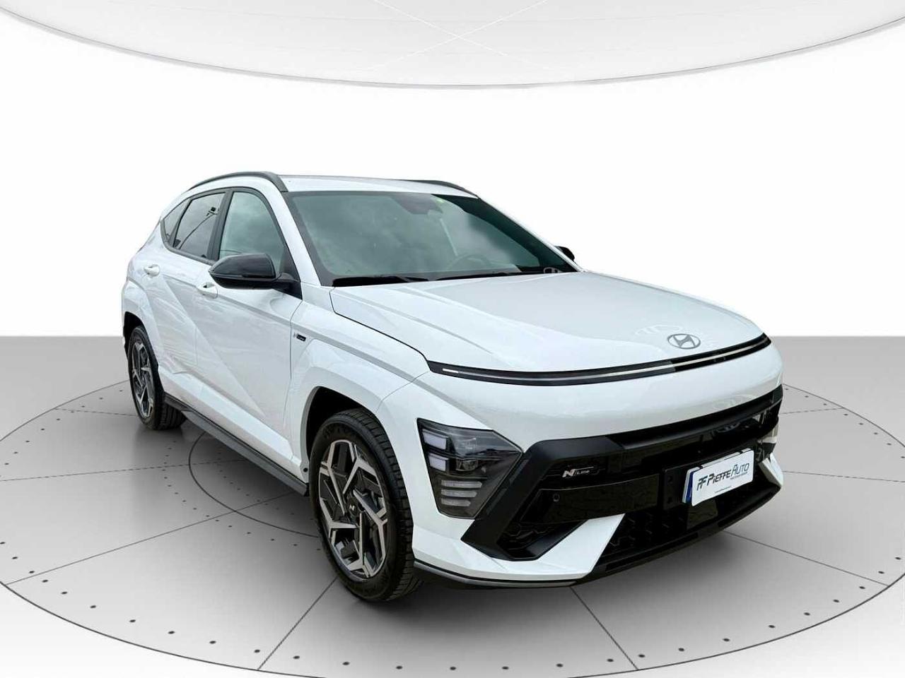Hyundai Hyundai Kona usata, con barre porta tutto