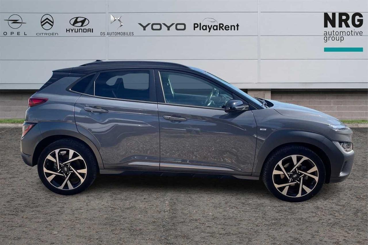 Hyundai Hyundai Kona usata, con barre portatutto longitudinali