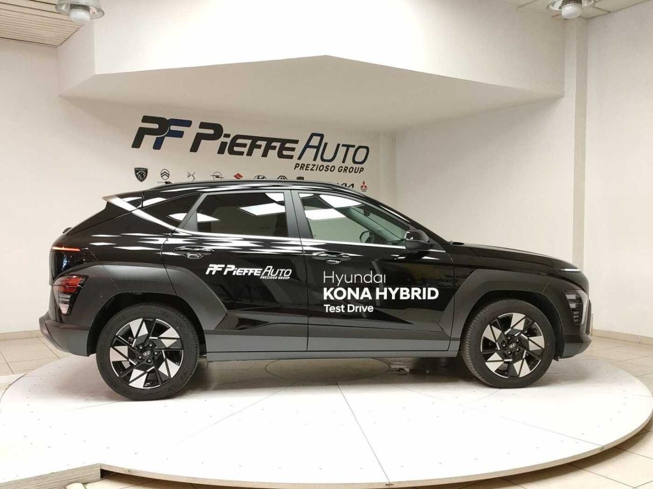Hyundai Hyundai Kona usata, con comandi audio al volante