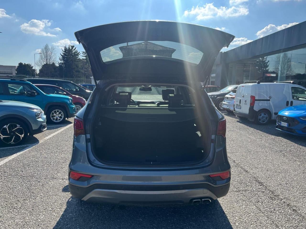 Hyundai Hyundai Santa Fe usata 19