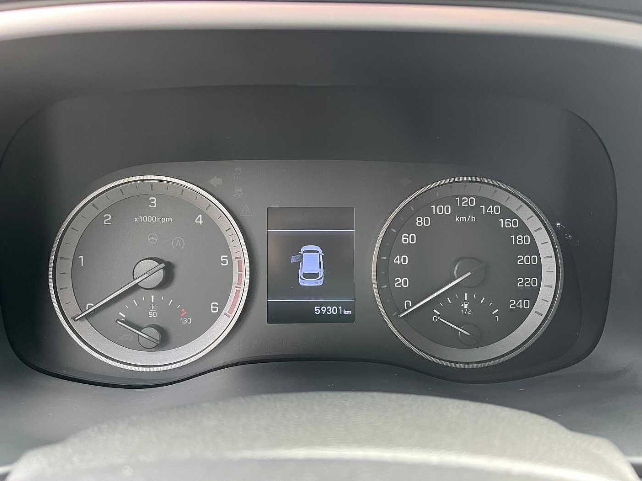 Hyundai Hyundai Tucson usata, con bracciolo porta oggetti