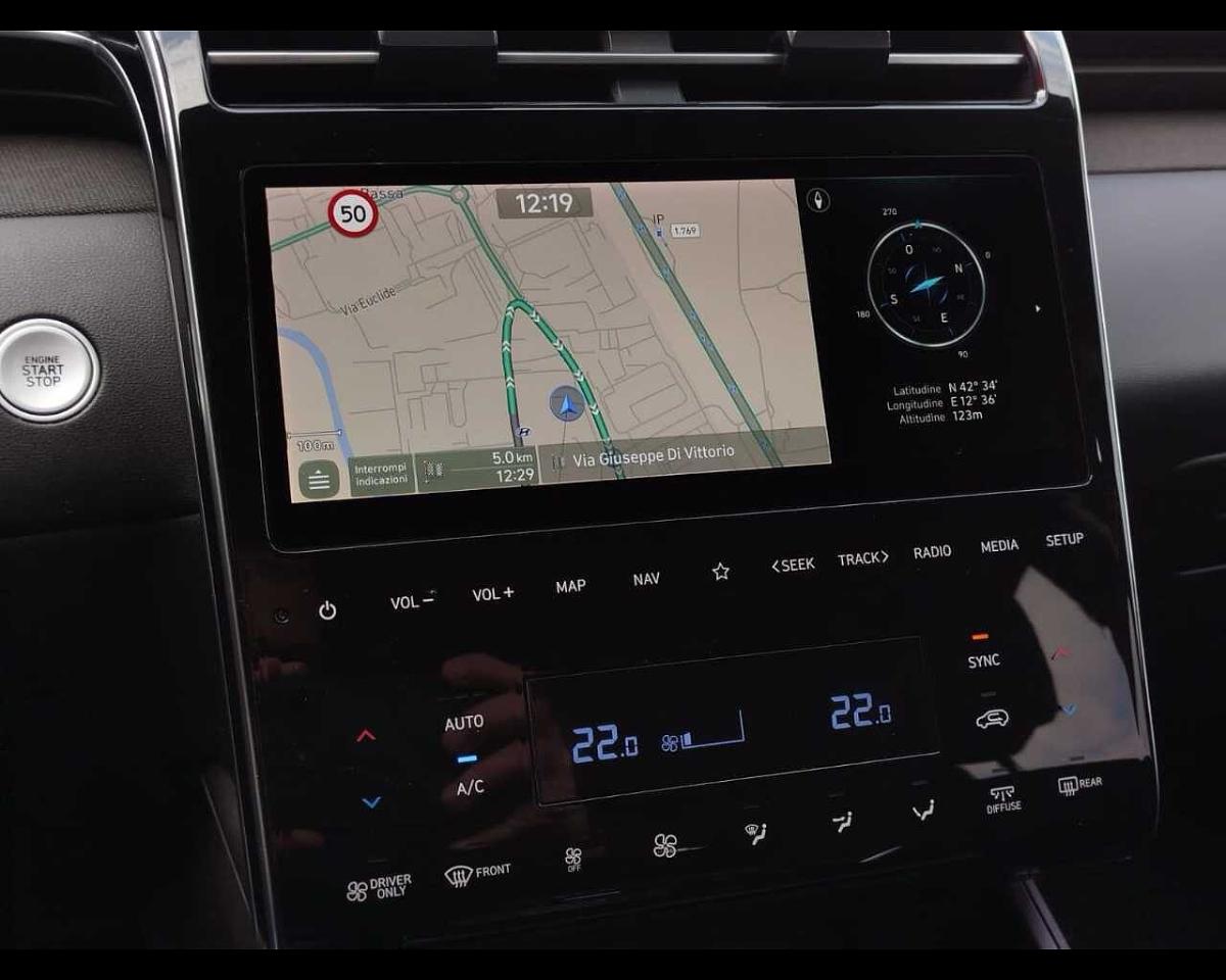 Hyundai Hyundai Tucson usata, con bracciolo porta oggetti