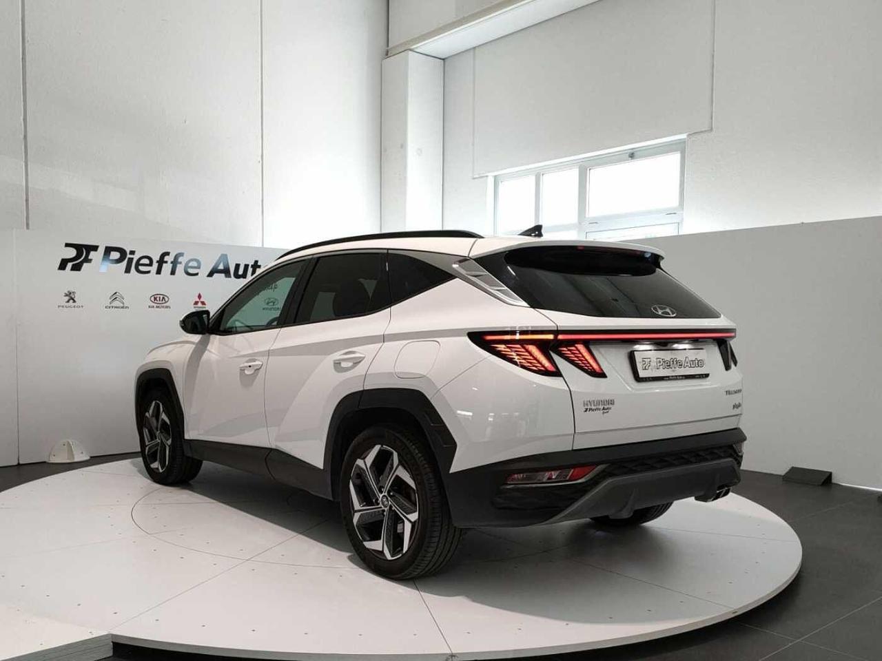 Hyundai Hyundai Tucson usata, con bracciolo porta oggetti