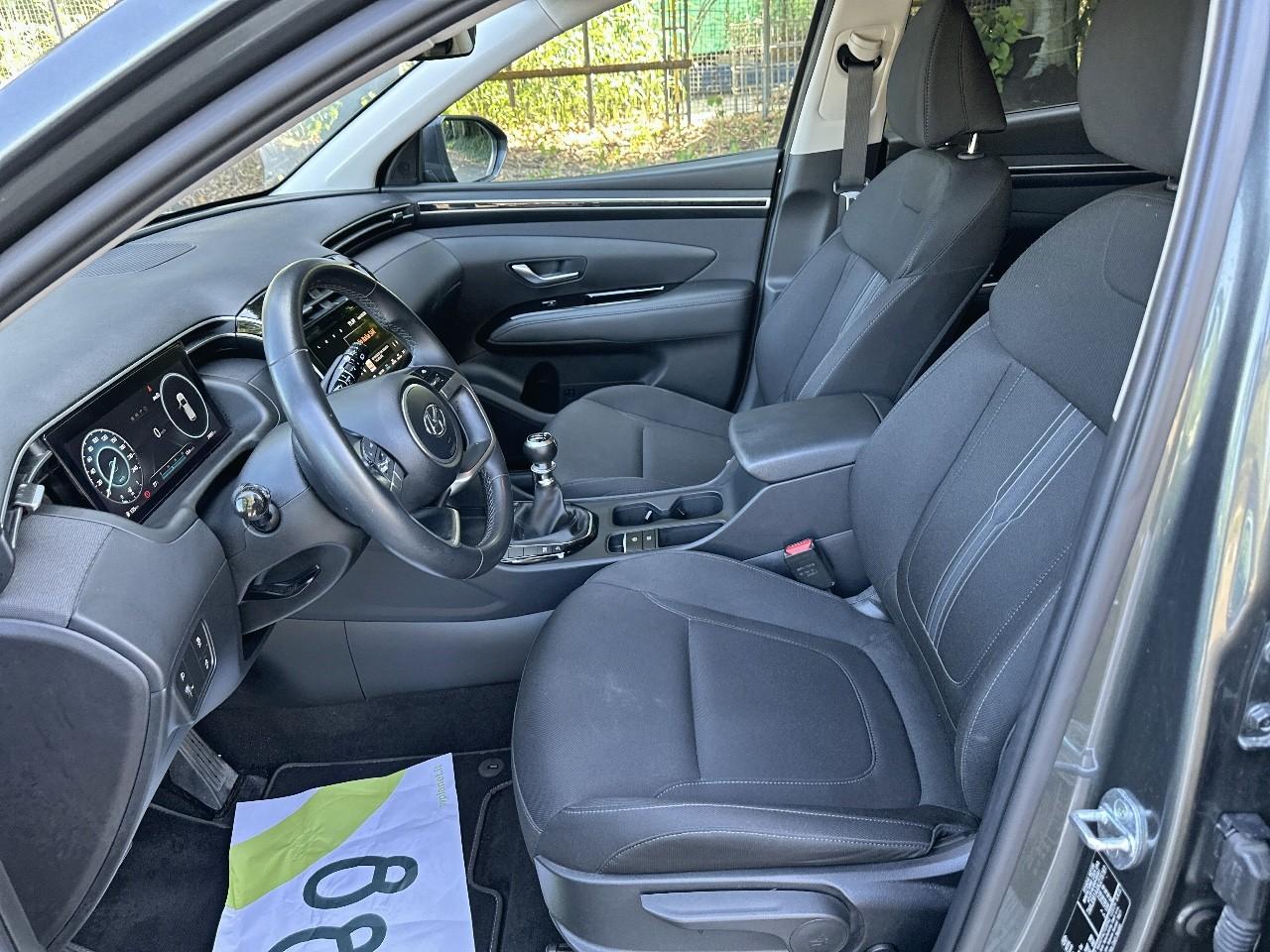 Hyundai Hyundai Tucson usata, con cinture sicurezza post. conducente, cinture sicurezza post. passeggero, cinture sicurezza post. centrale a 3 punti