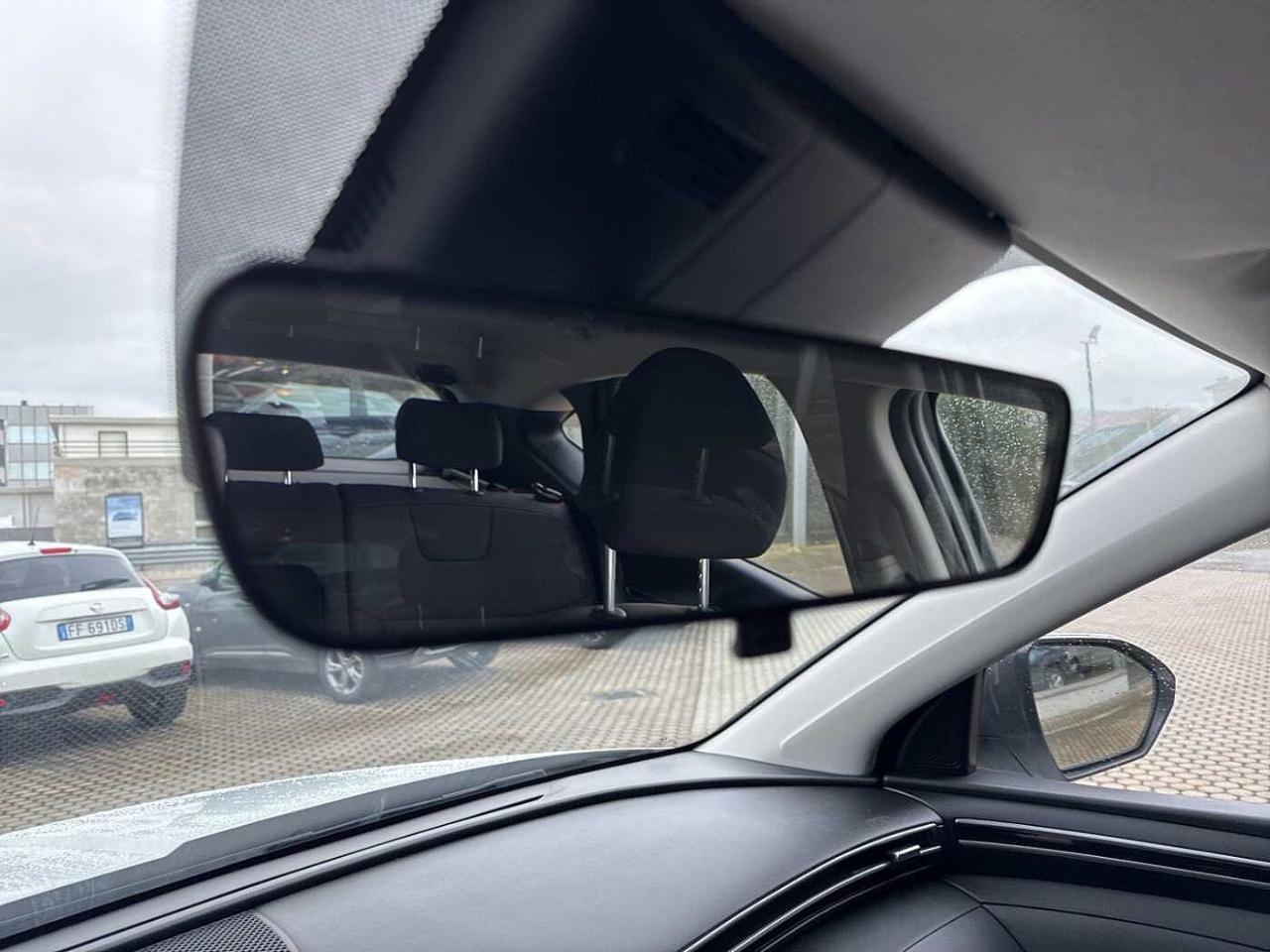 Hyundai Hyundai Tucson usata, con comandi audio al volante