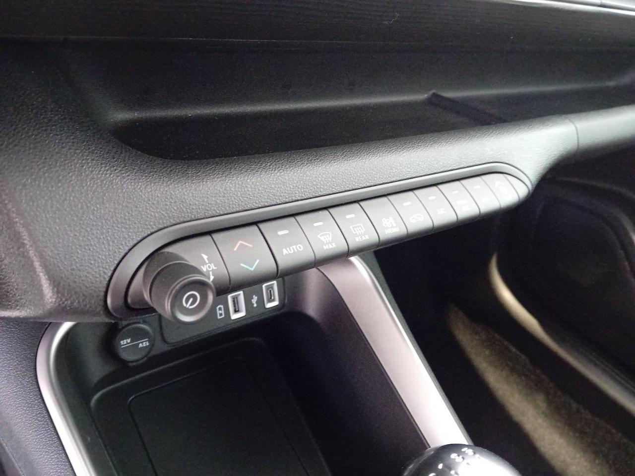 Jeep Jeep Avenger usata 8