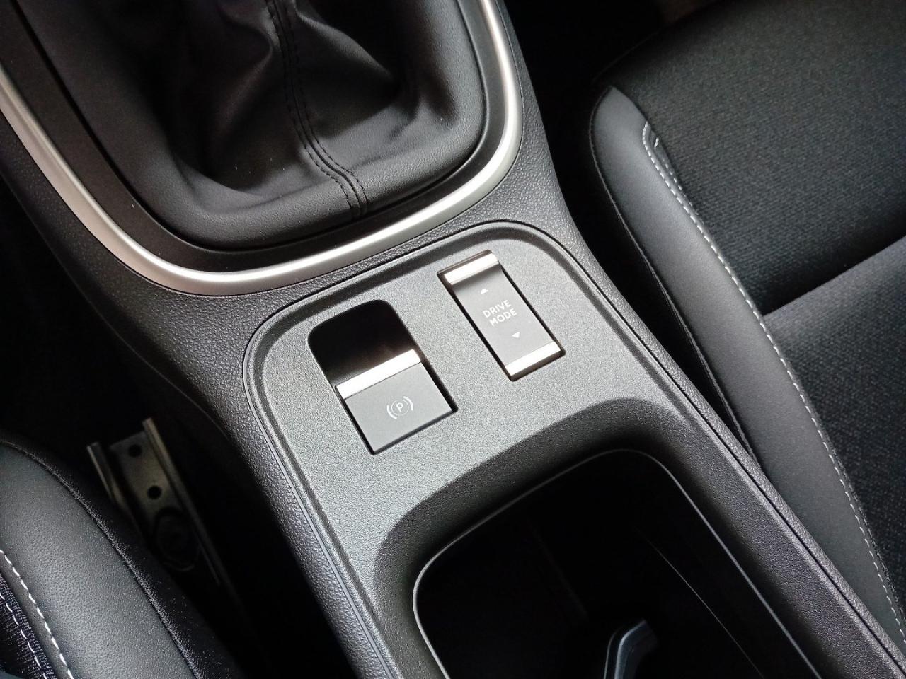 Jeep Jeep Avenger usata 10