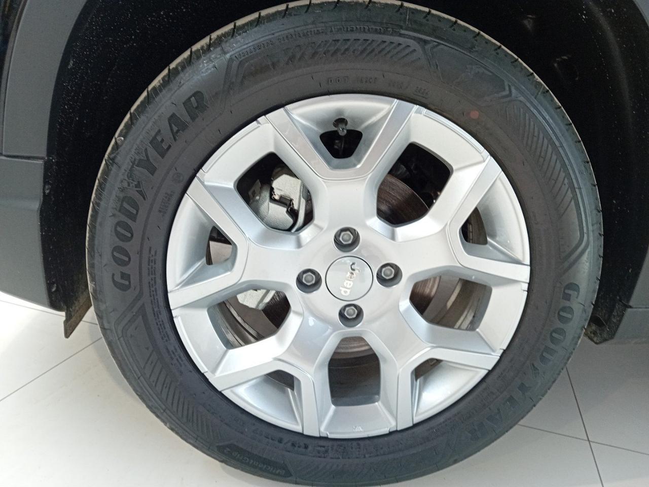 Jeep Jeep Avenger usata 18