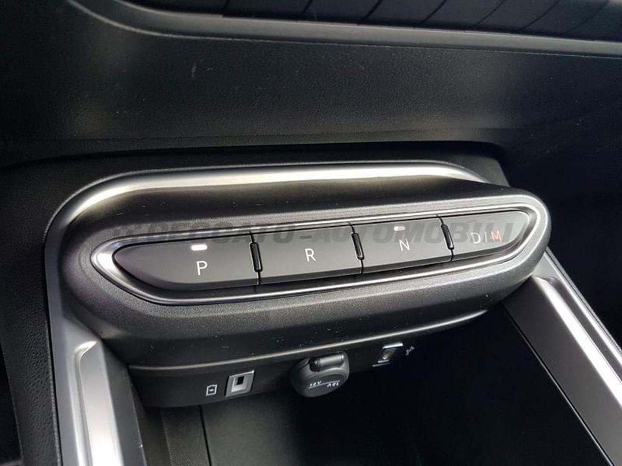 Jeep Jeep Avenger usata, con fendinebbia
