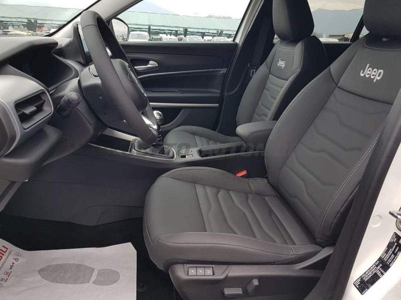 Jeep Jeep Avenger usata 4