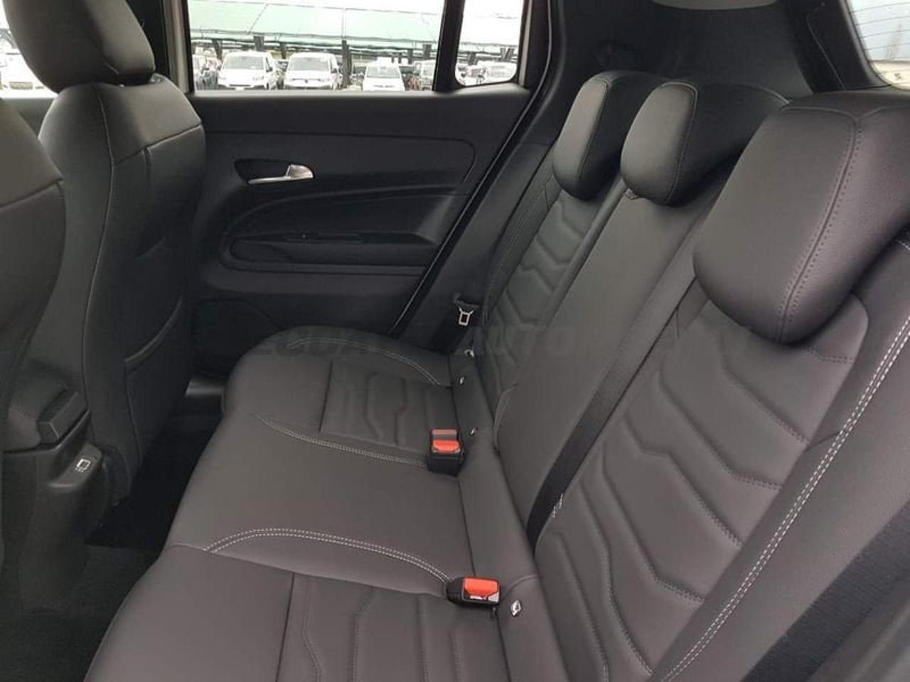 Jeep Jeep Avenger usata 5