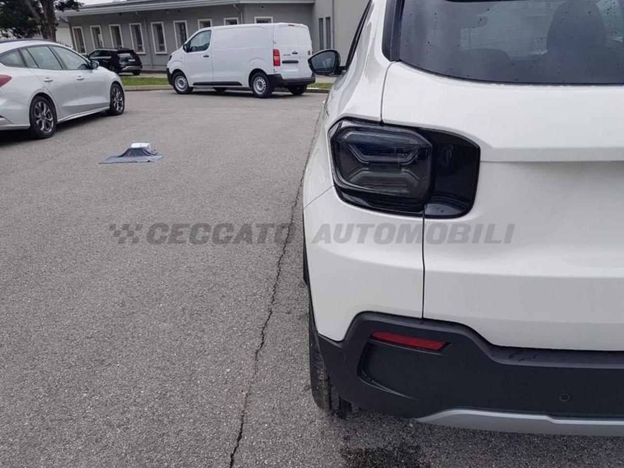 Jeep Jeep Avenger usata 10