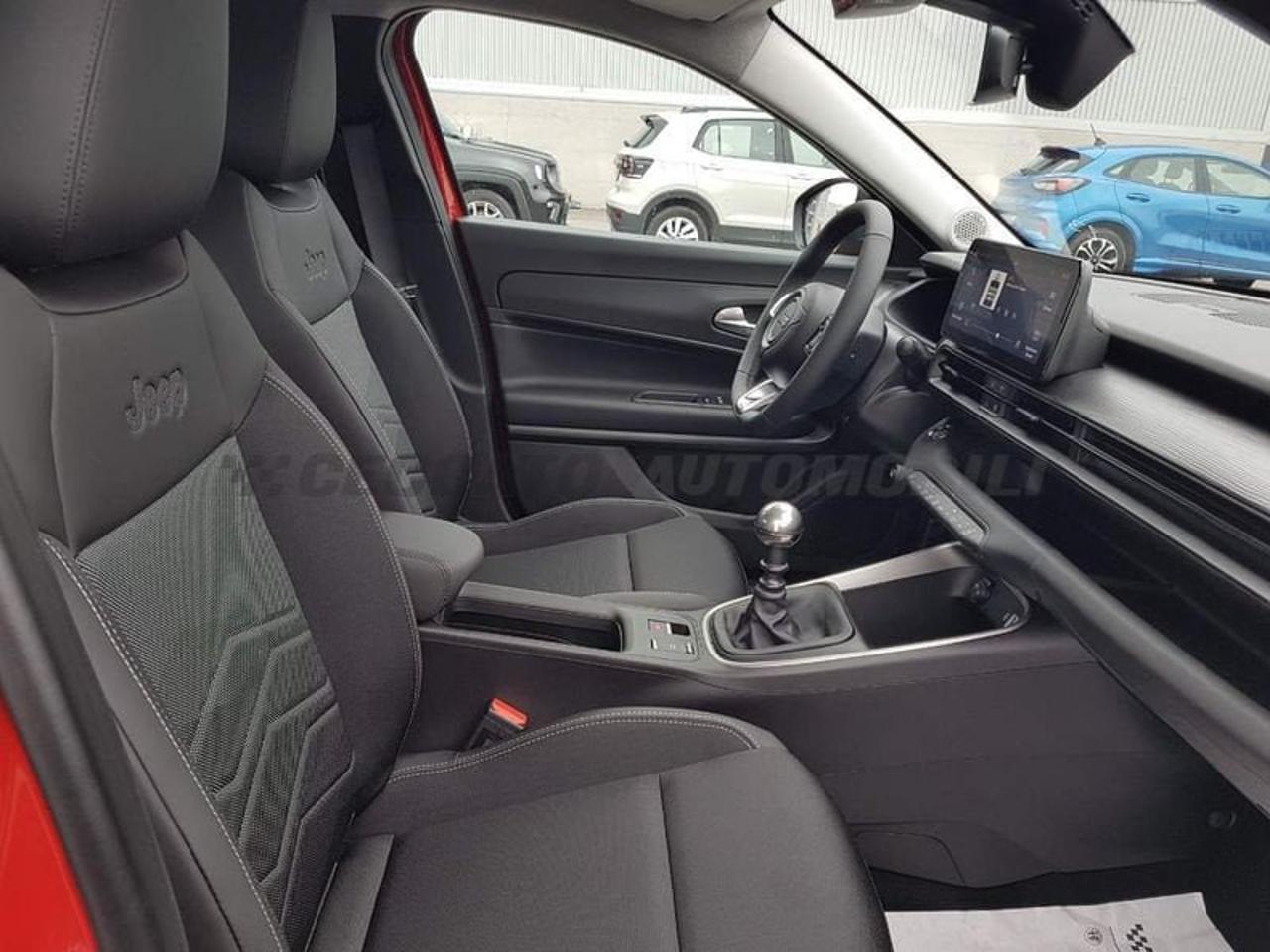 Jeep Jeep Avenger usata 16