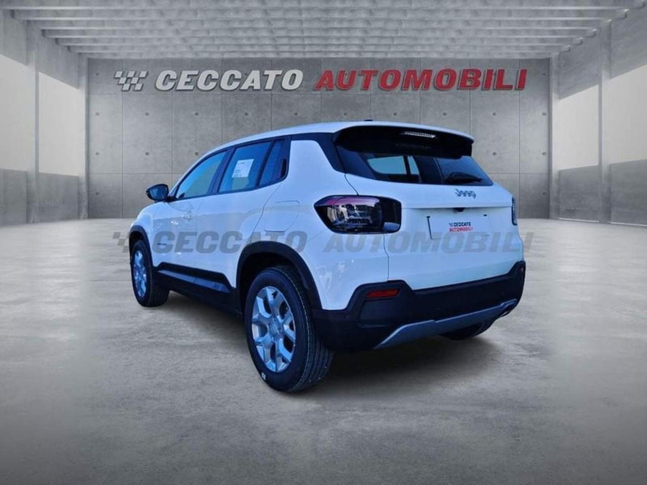 Jeep Jeep Avenger usata 11