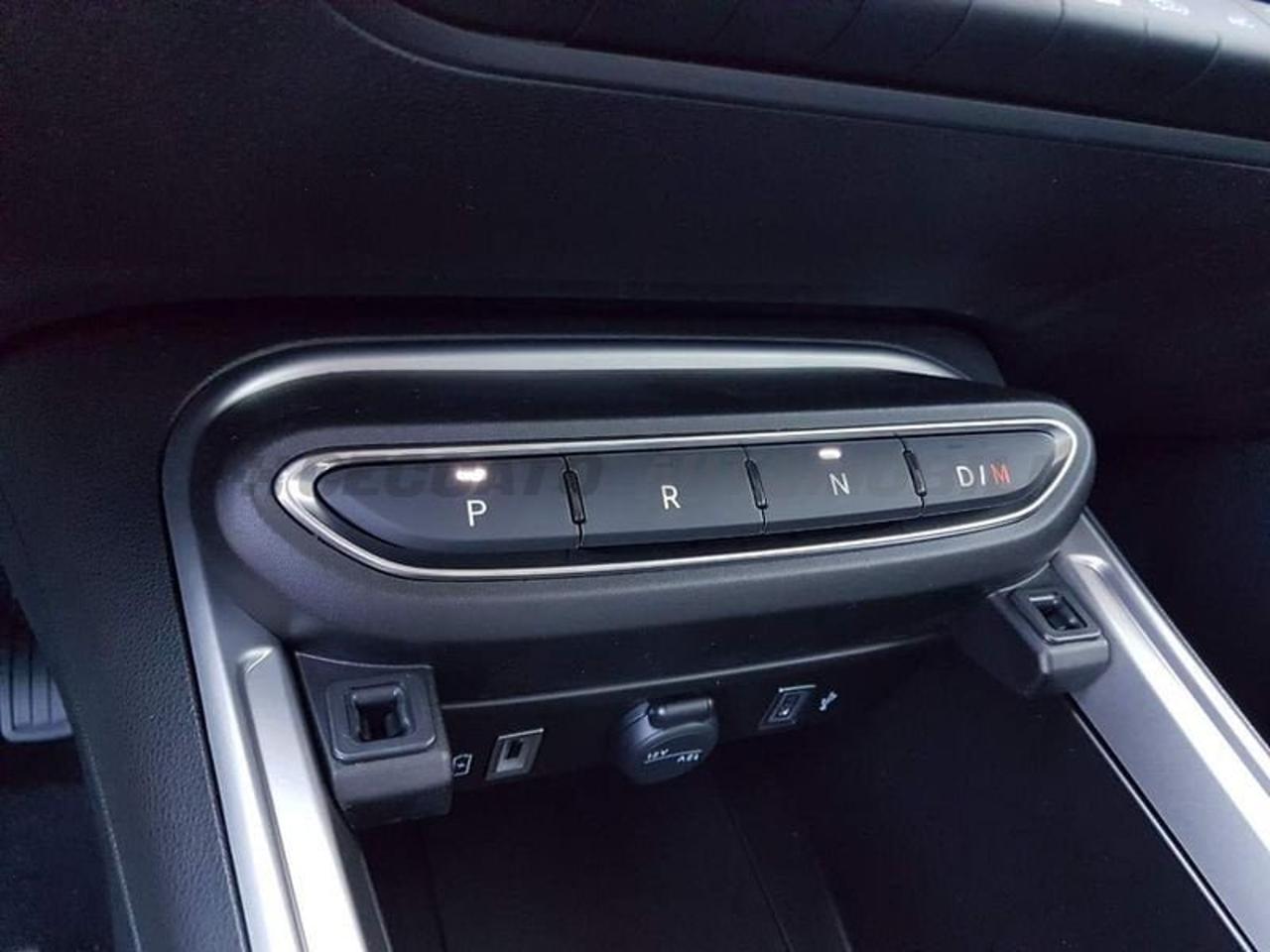 Jeep Jeep Avenger usata, con fendinebbia