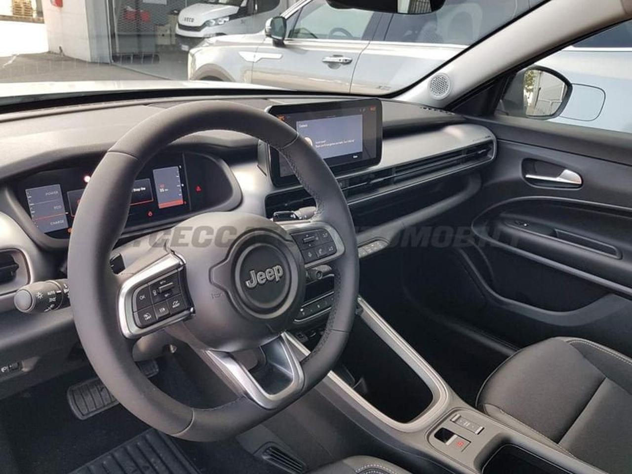 Jeep Jeep Avenger usata 10