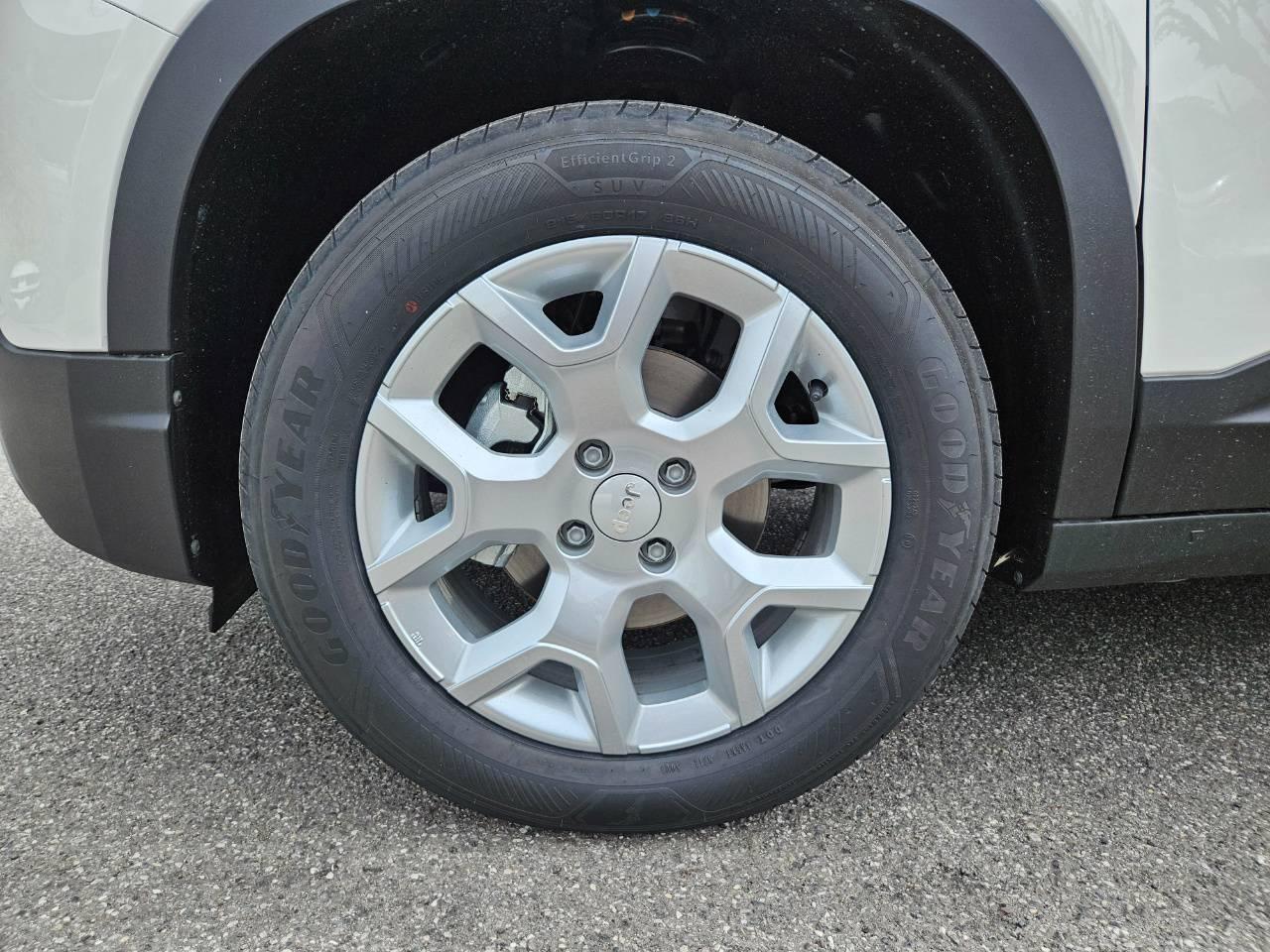 Jeep Jeep Avenger usata 12